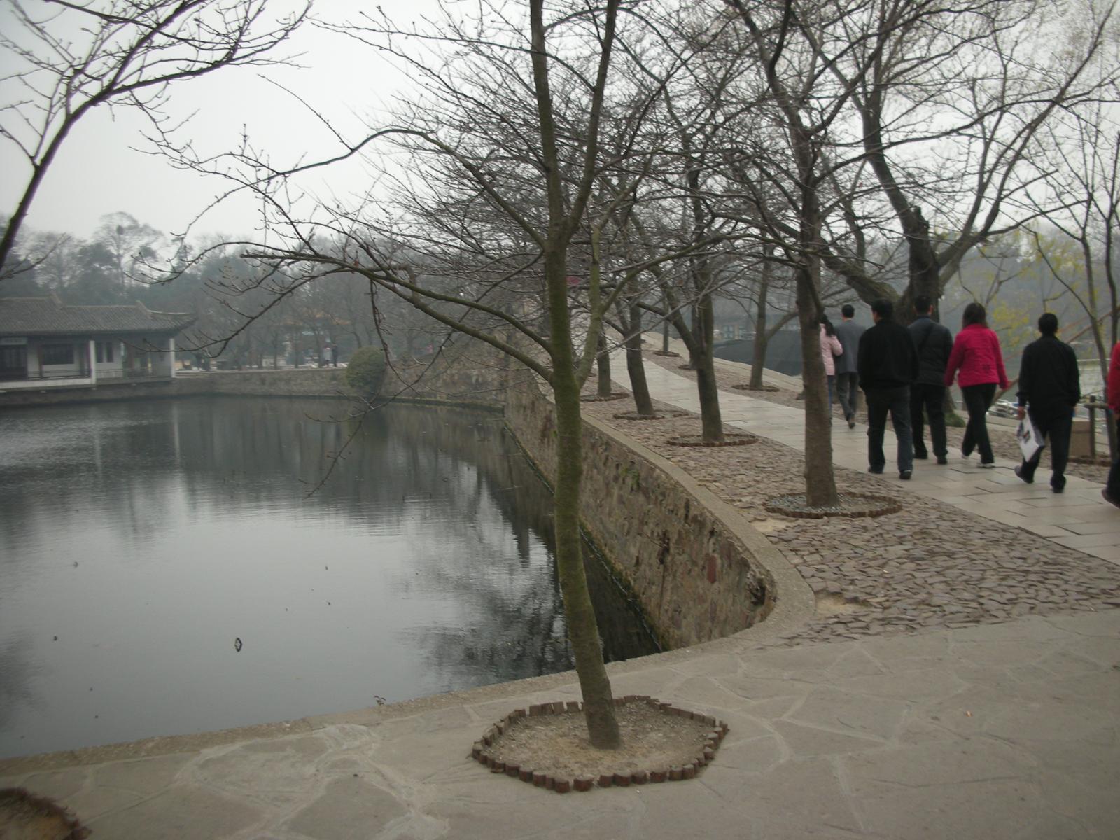 2000年ほど前は錫(スズ)の産地だったが、今は錫がない無錫(その2..無錫を代表する観光地である太湖)